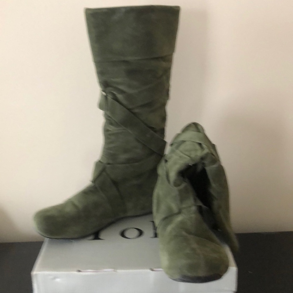 Women’s boots